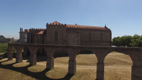 Aqueduct-and-Cathedral-of-Vila-do-Conde,-Portugal