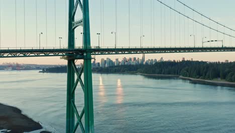 Close-Up-Details-Shot-of-the-Lions-Gate-Bridge-in-Vancouver,-Canada---Drone-Aerial