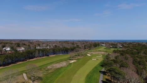 Luxury-green-and-vibrant-golf-field-of-Osterville,-MA