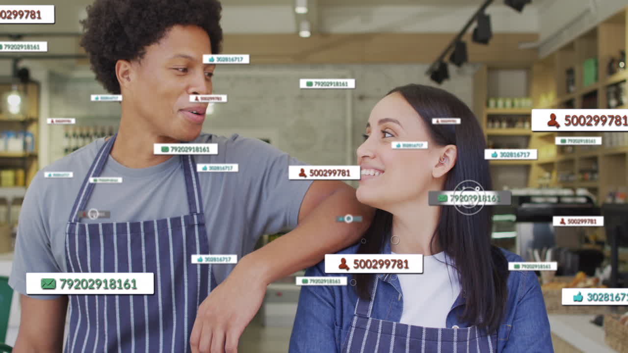 animación de iconos de medios sobre diversos asistentes de tienda que trabajan.