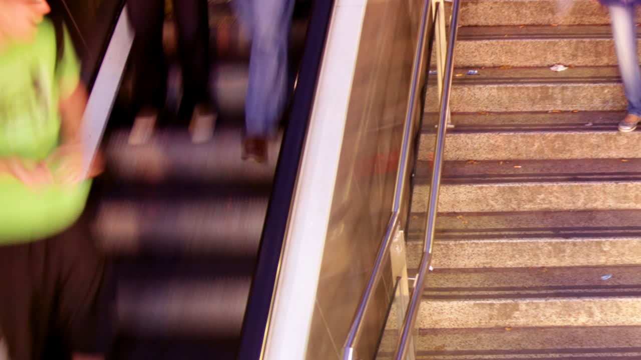 고속 에스컬레이터 11