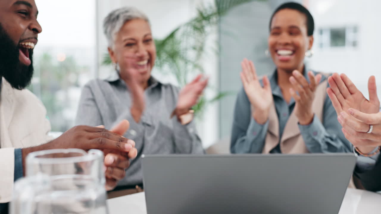 Business people, team applause