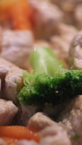 chicken and broccoli stir-fry