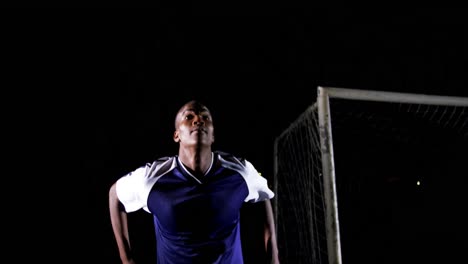 soccer player playing soccer 4k