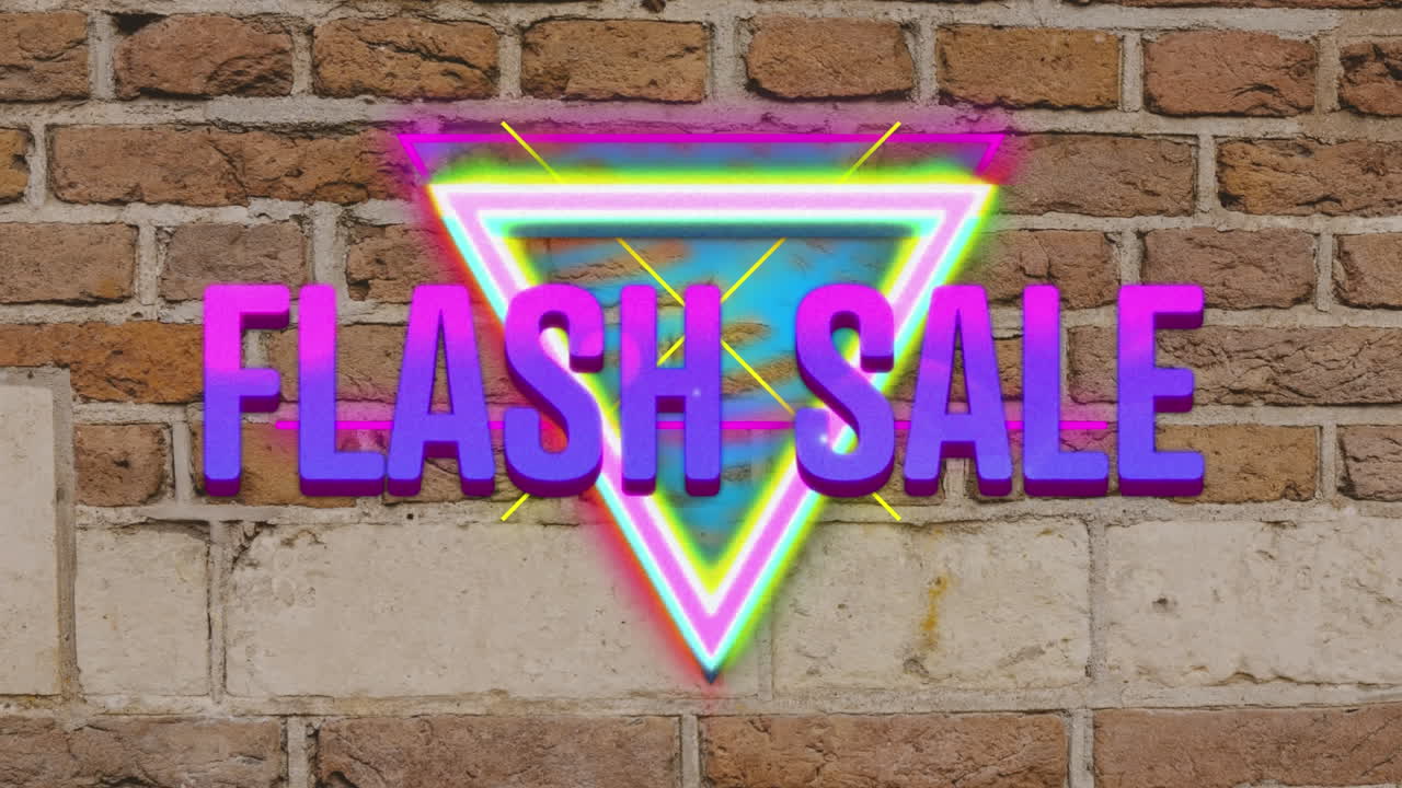 분홍색과 보라색 글자와 다채로운 삼각형으로 단어 플래시 판매의 애니메이션