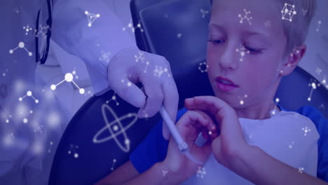 recibiendo tratamiento dental, niño con símbolos científicos y estructuras moleculares animación