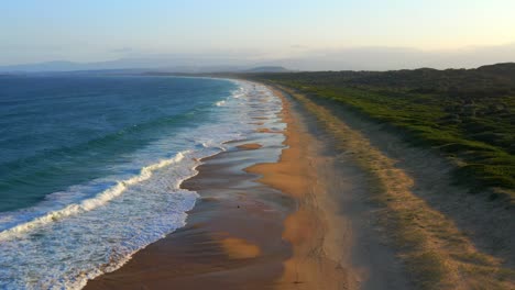 Scenic-Wild-Natural-Beach-at-Wollongong,-NSW-Australia---Aerial-shot