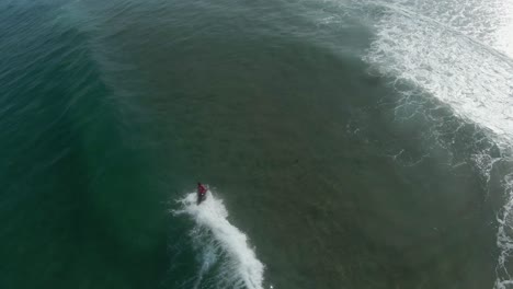 hermoso 360º con buen y fuerte rolo a cámara lenta