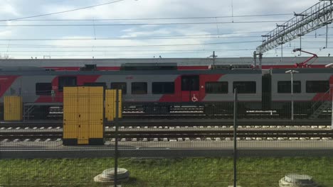 vista de los trenes eléctricos lastochka
