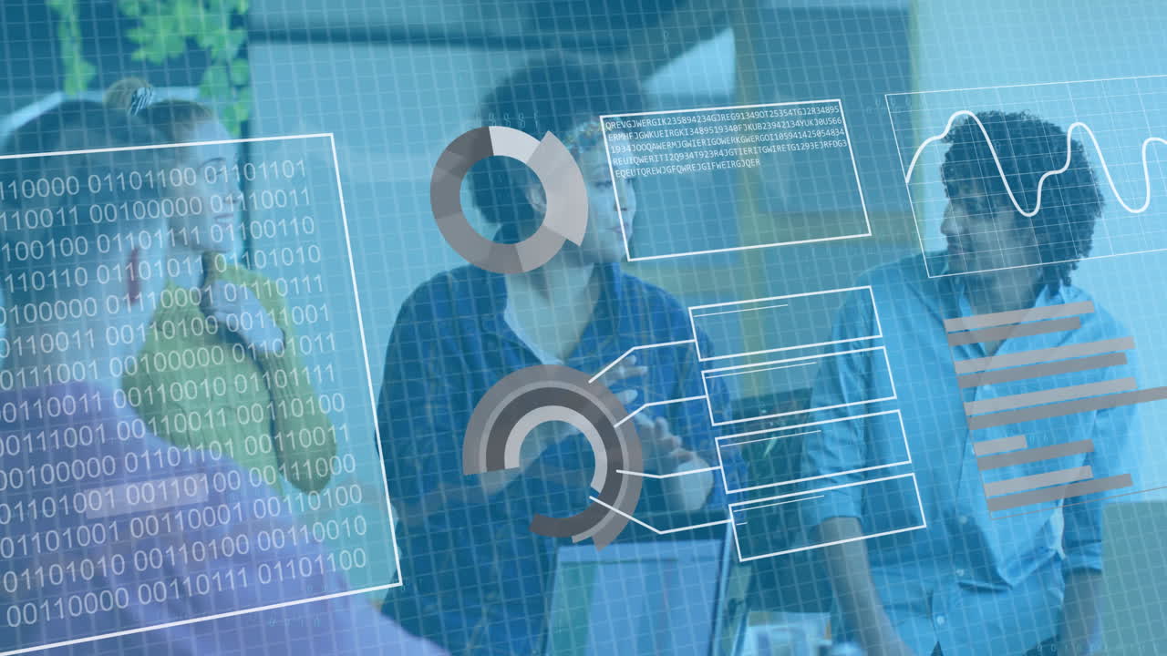 animación de la interfaz con el procesamiento de datos sobre mujer biracial discutiendo con colegas en la oficina