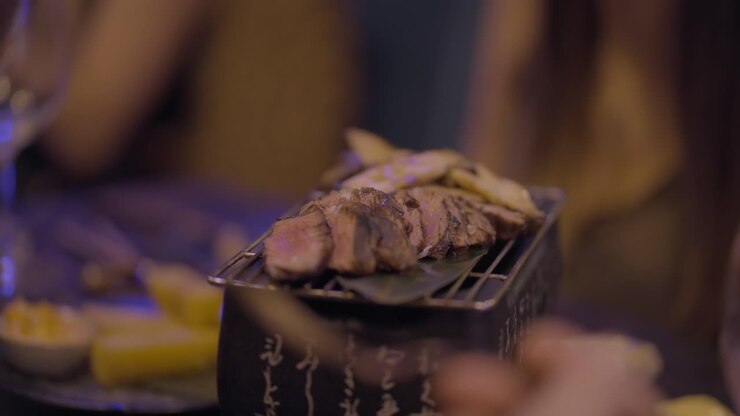 Mengasap dan memanggang makanan