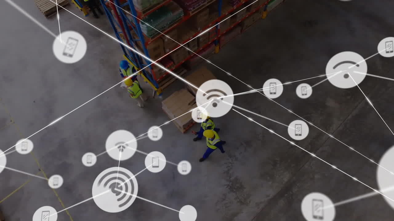 animación de la red de conexiones con iconos sobre los hombres que trabajan en el almacén
