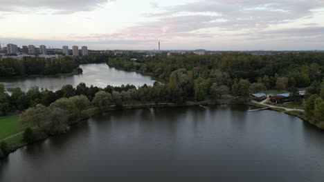 Lakeside-Katowice-Drei-See-Luftaufnahme