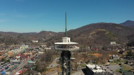 la torre en gatlinburg, tennessee, es un punto de interés.