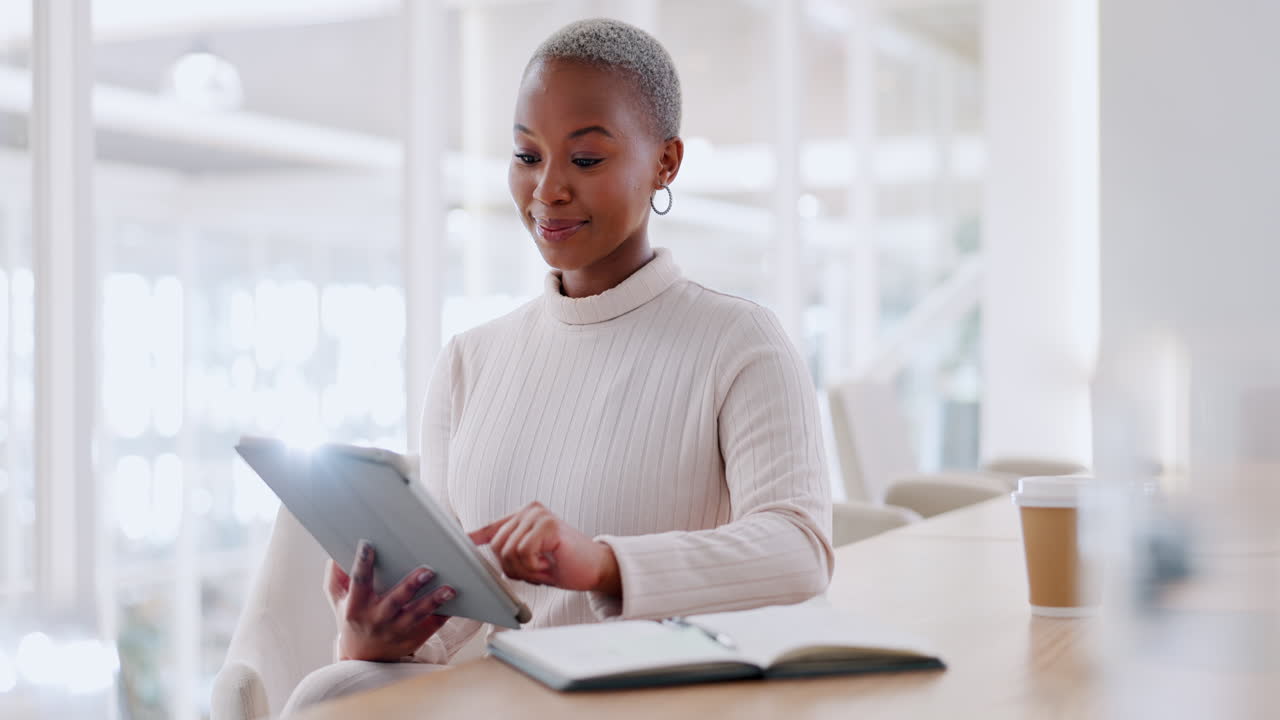 Business woman, tablet and working employee