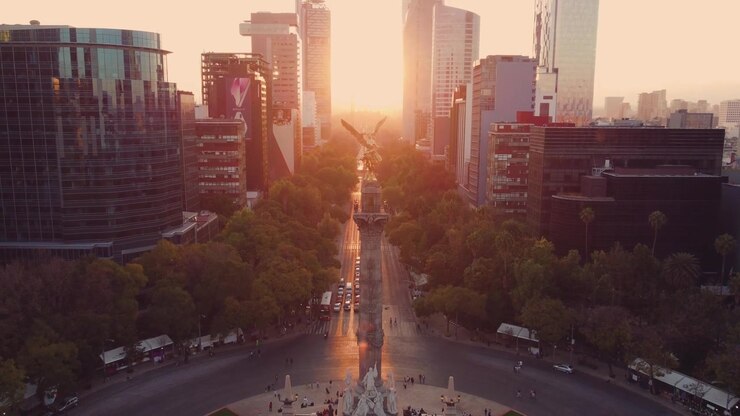 Pôr do sol na Cidade do México, vista aérea.