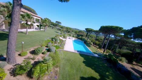 FPV-aerial:-Real-estate-villa-overview-of-the-property-in-st-Tropez,-France