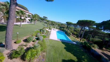 antena fpv: villa inmobiliaria descripción general de la propiedad en st tropez, francia