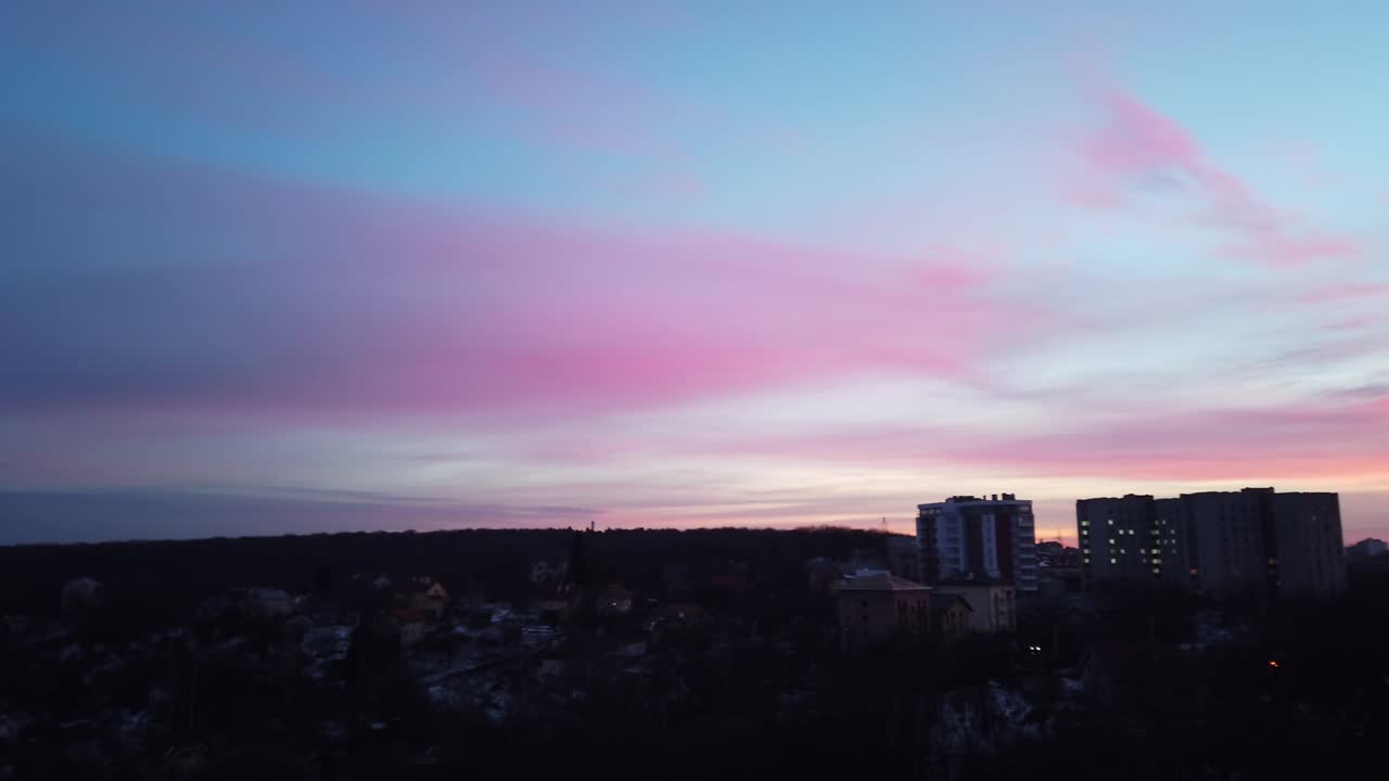 Pôr do sol. Fotografia do céu.