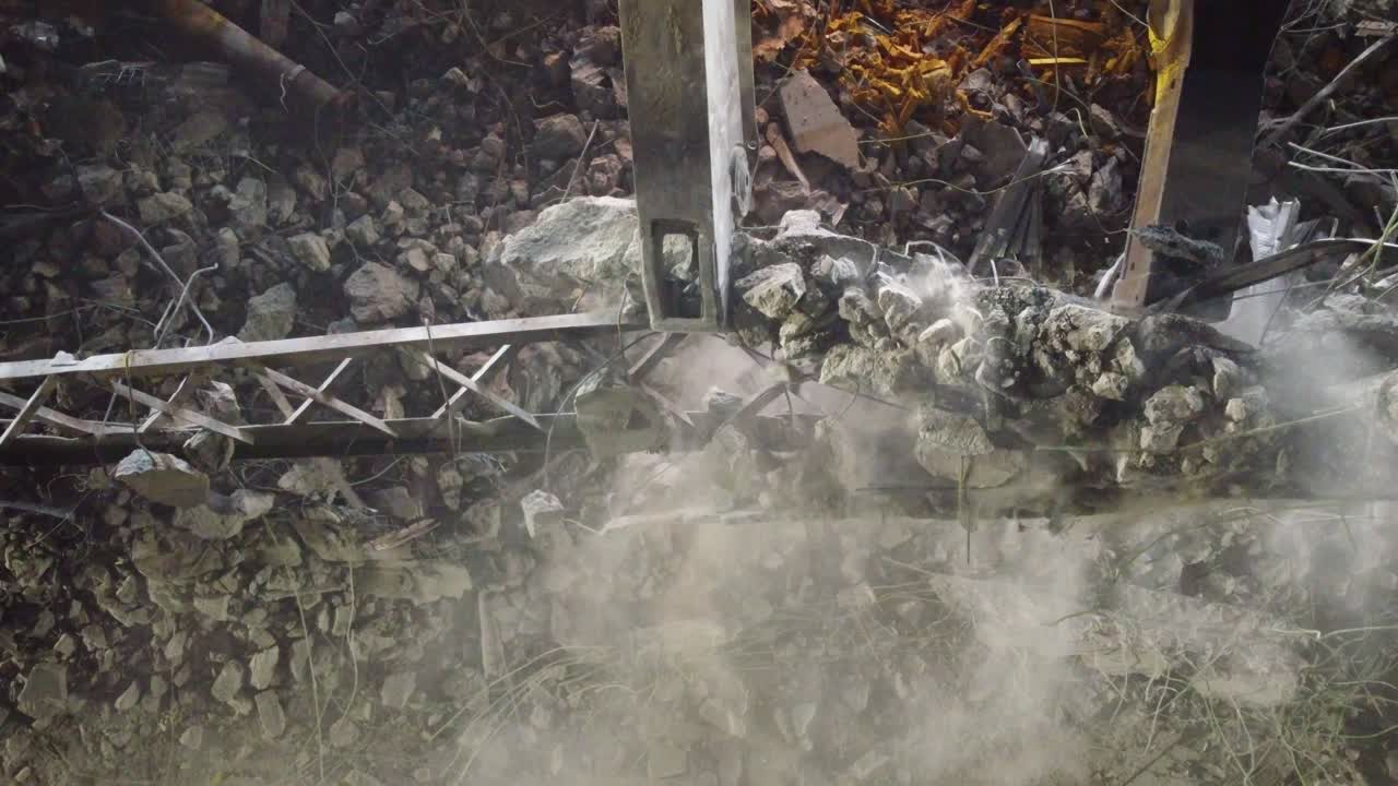 통제된 폭발의 후유증