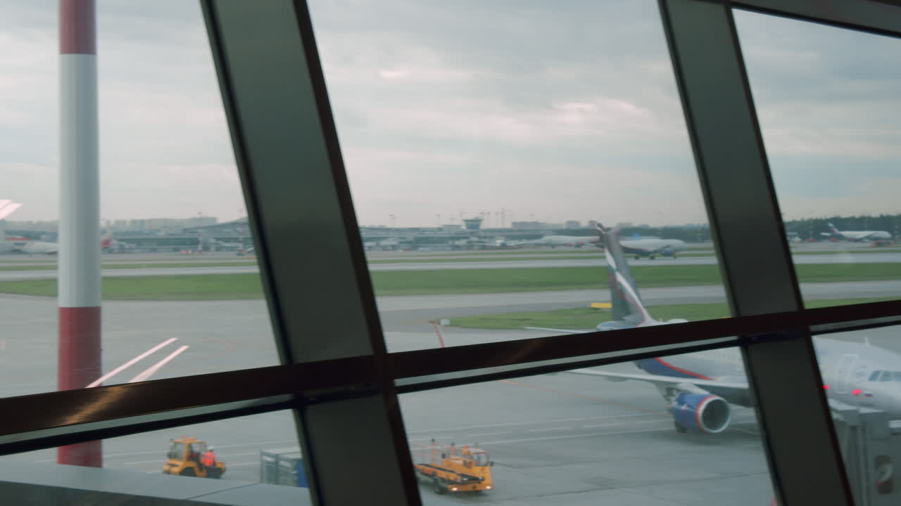 no se perderán ningún avión que salga.