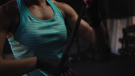 Entrenamiento-Cruzado-En-Un-Gimnasio