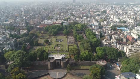 aerial 4k view of shaniwarwada - pune city in india during nationwide lockdown due to coronavirus - covid-19 pandemic outbreak - pune, maharashtra