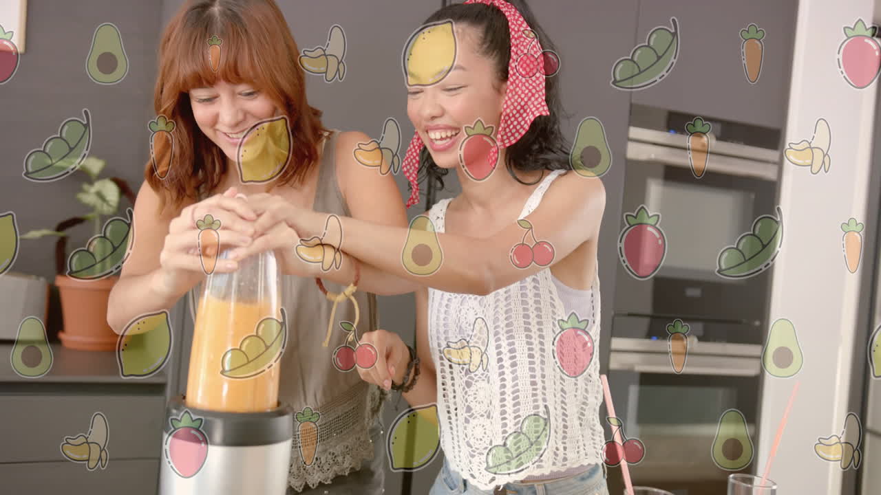 batido de mezcla, dos mujeres sonriendo con frutas y verduras animación sobre ellos