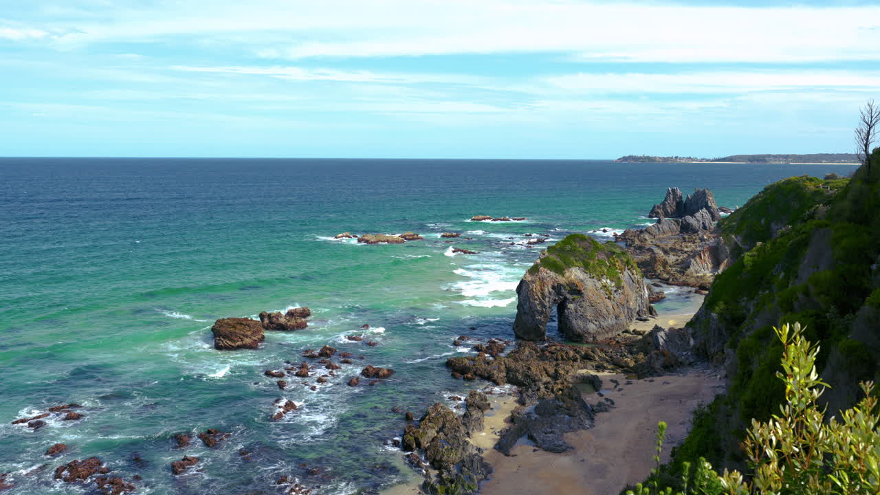 Horse Head Rock at Sapphire Coast at Bermagui near Sydney, New South Wales, Australia
