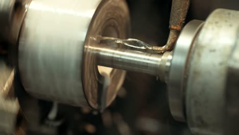 manufacturing of precision metal parts using a lathe