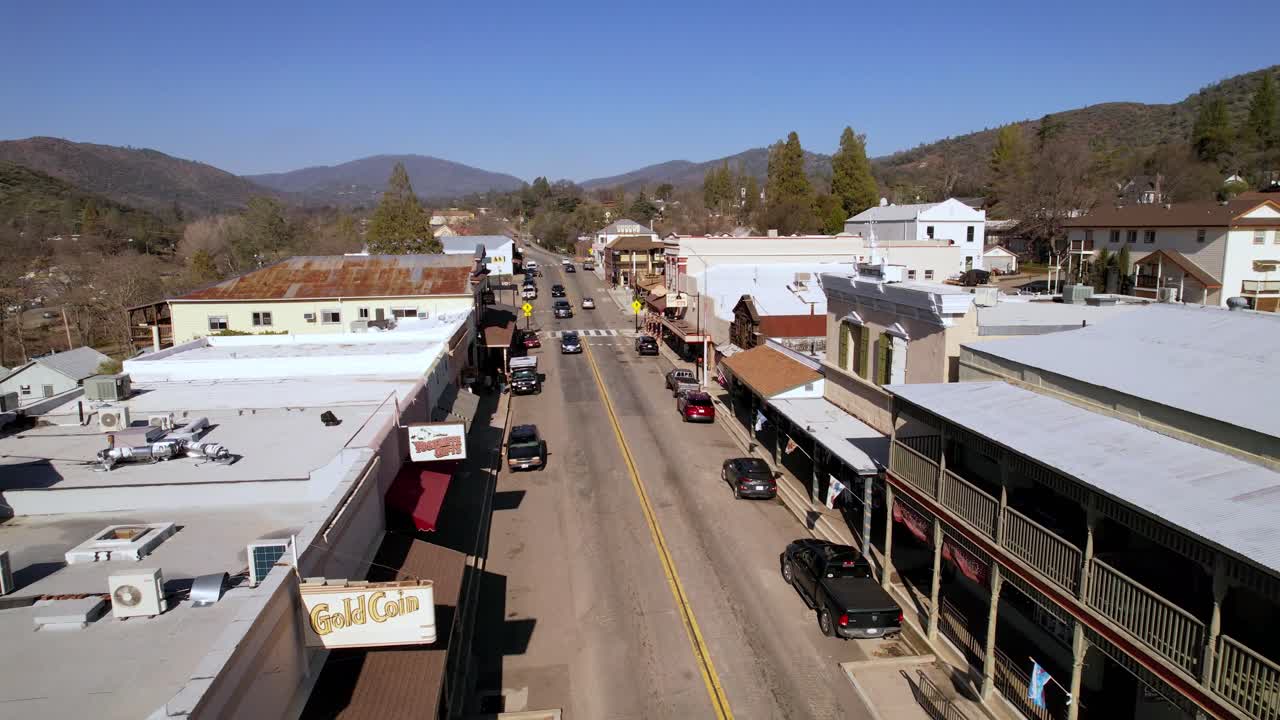 4k의 공중 철수 마리포사, 캘리포니아
