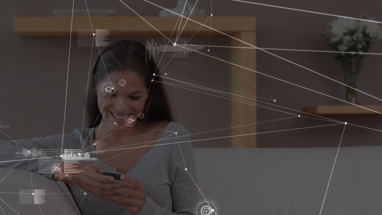 Animation af netværk af forbindelser over forretningskvinde, der bruger telefonnetværk