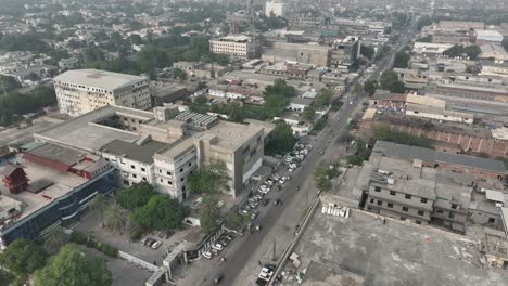 vista aérea del distrito industrial de kot lakhpat, pakistán