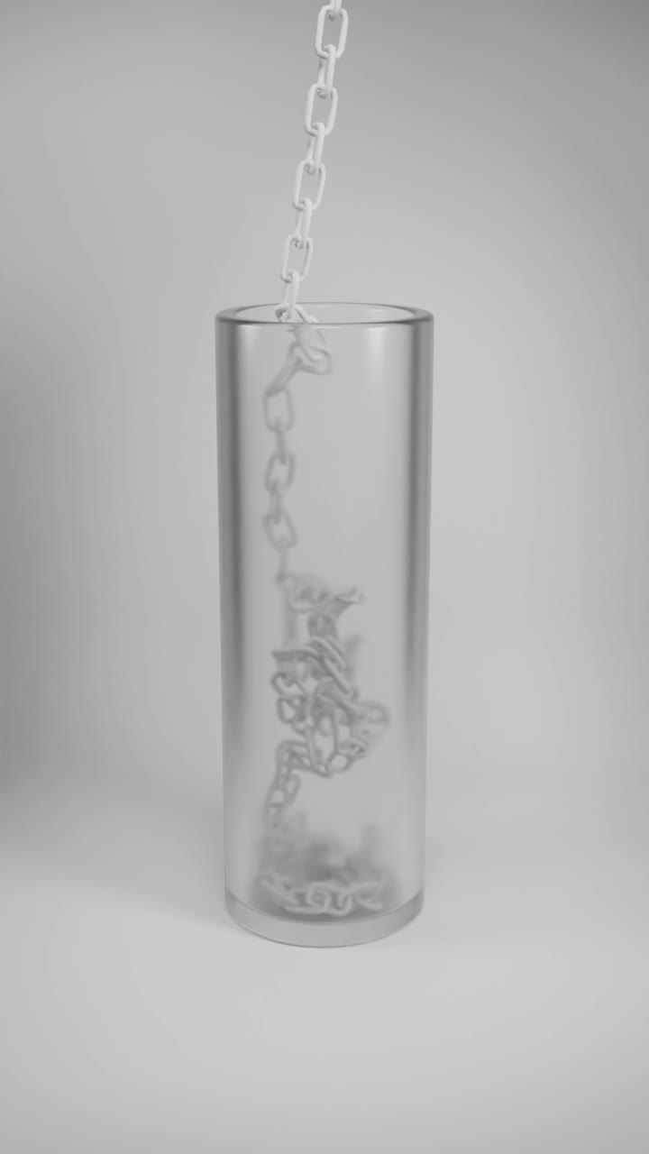 en una cadena de vidrio cilíndrica