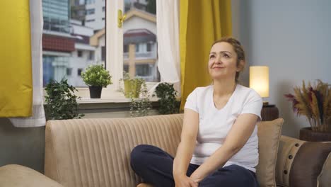 La-Mujer-Que-Recuerda-Sus-Recuerdos-Y-Es-Feliz.