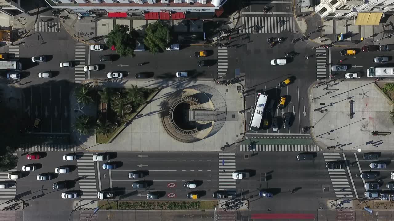 &amp;quot;Aerial shot overhead shot approaching 9 de Julio avenue in Buenos Aires Argentina during the day with flowing traffic