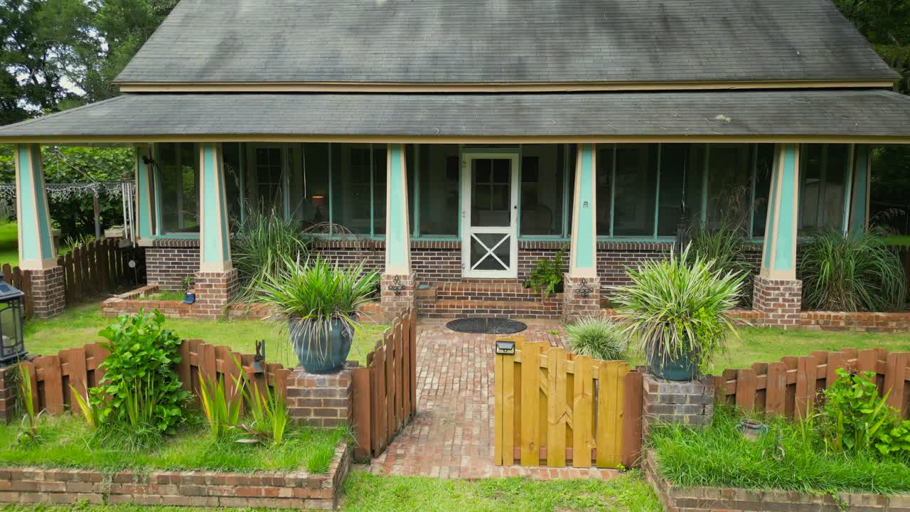 앨라배마 주 포인트 클리어에 있는 오래된 앨라배마 집