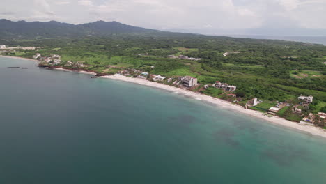 A-stunning-aerial-approach-to-Careyeros-Beach-in-Nayarit-as-the-drone-moves-forward