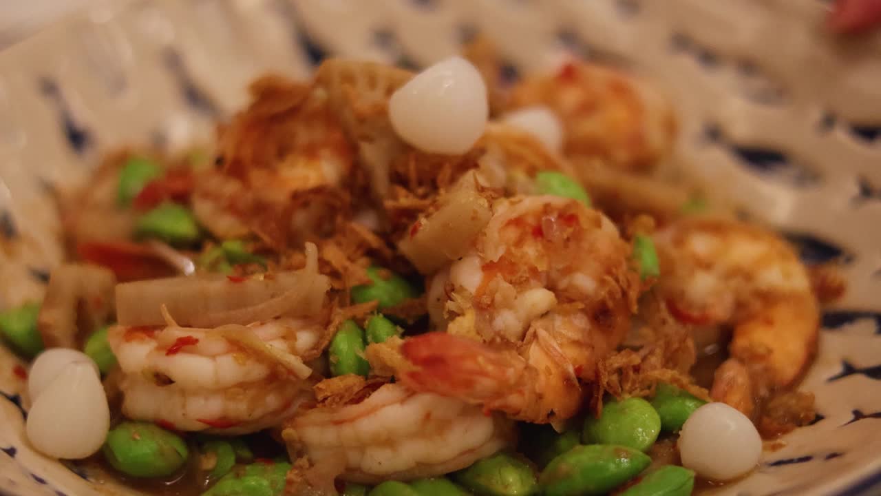 마늘, 콩, 양파, 칠리 를 은 새우