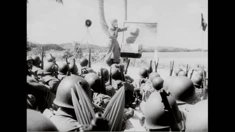 1951 年,波多黎各的士兵接受了为联合国而战的训练