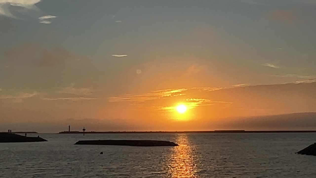 오키나와 나하 우미소라 공원의 저녁 풍경