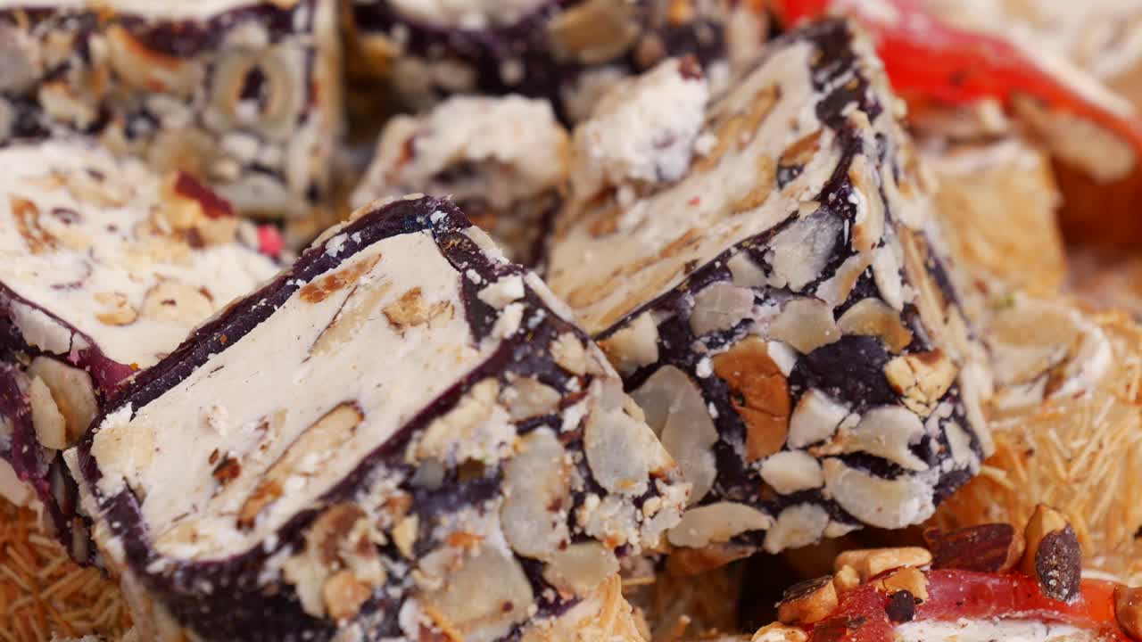 다양한 터키 맛과 과자