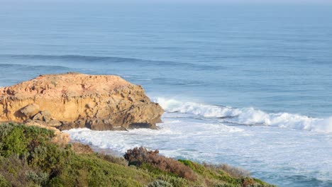 waves crashing against rocks on mornington peninsula