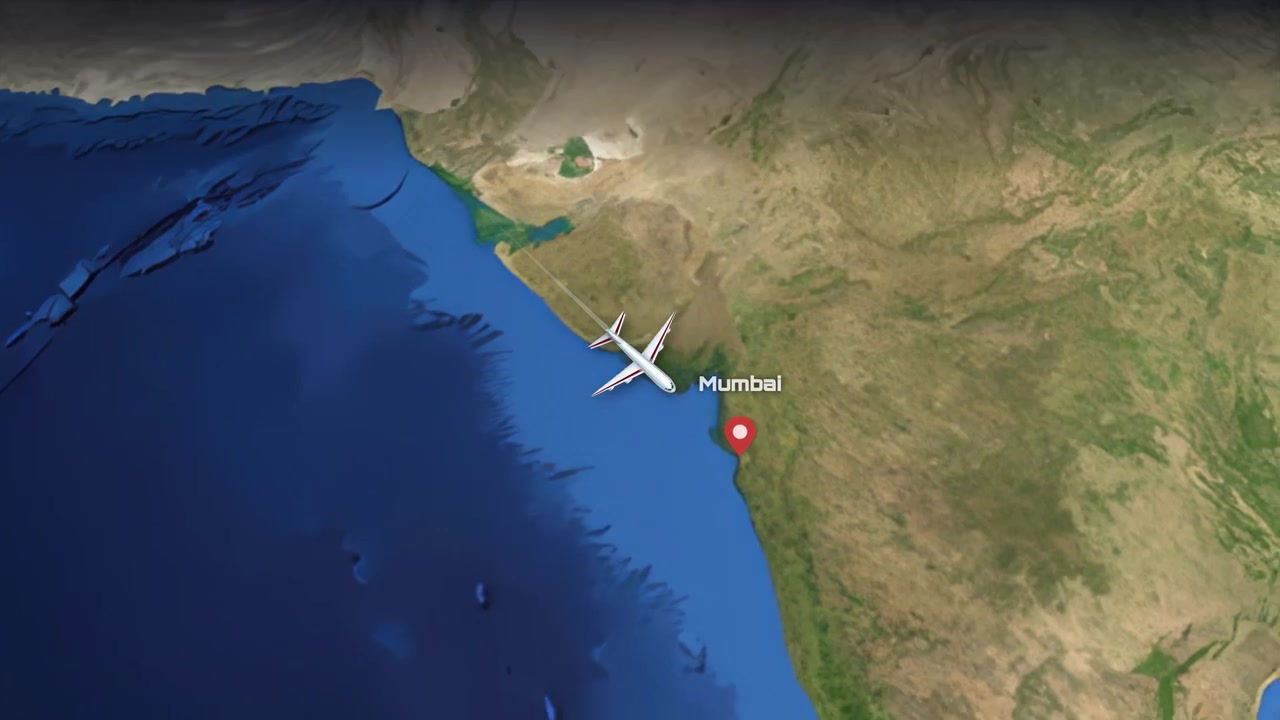 Animated Airplane Flight Path from Paris, France to Mumbai, India