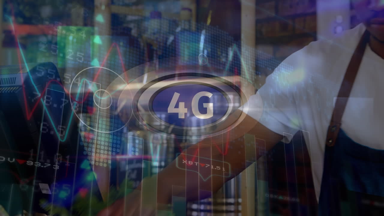 animación de 4g y gráfico del mercado de valores sobre trabajador afroamericano masculino que usa una tableta