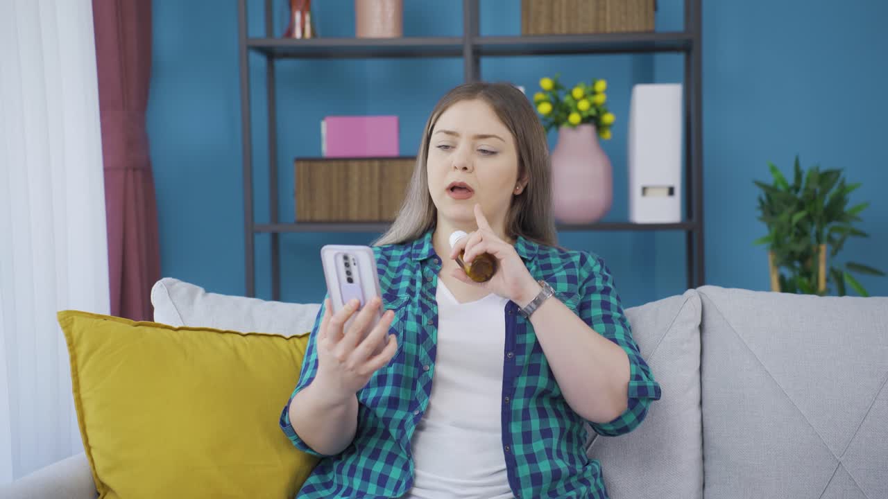 의사는 약물 복용을 권장합니다.