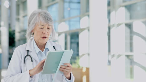 Doctor,-senior-woman-and-walking-with-tablet