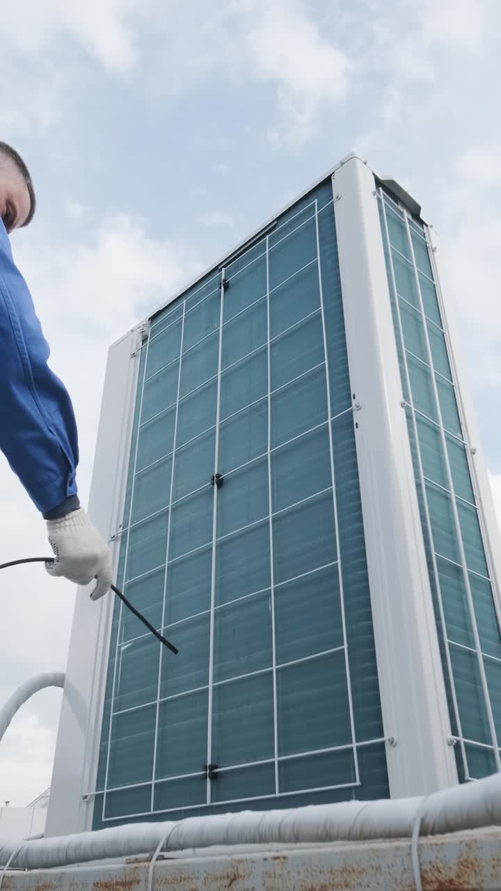 Air Conditioning Unit Maintenance