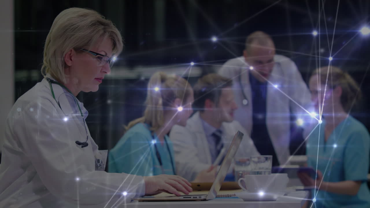 анимация сети связей между различными врачами