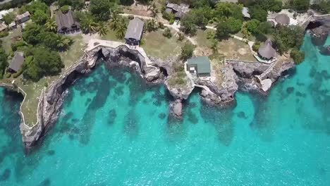 vista aérea de chozas en westend negril